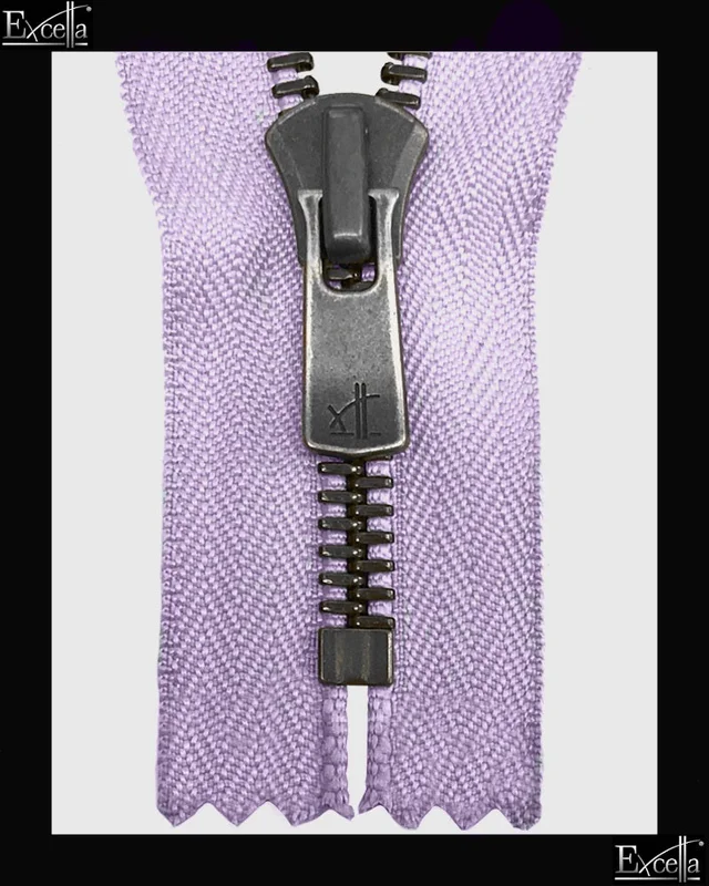 zipperandthread5660580
