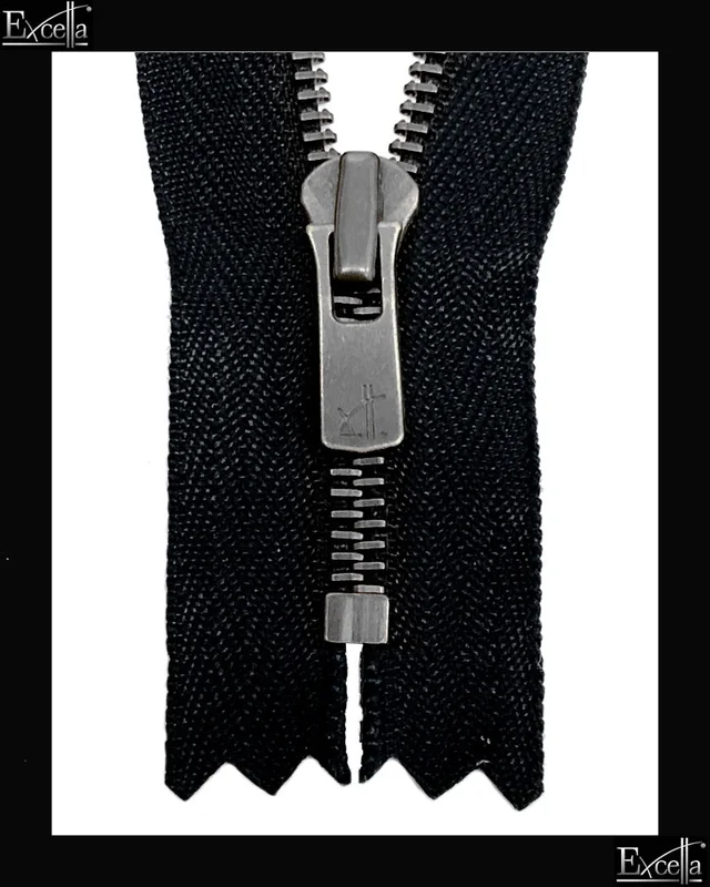 zipperandthread5699708