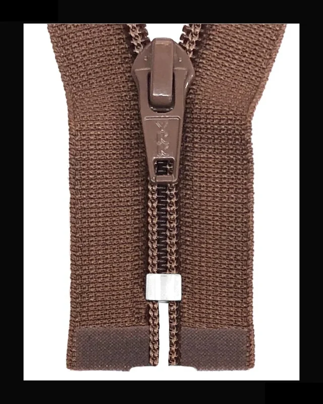 zipperandthread5701291