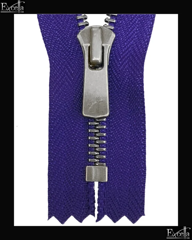 zipperandthread5703437
