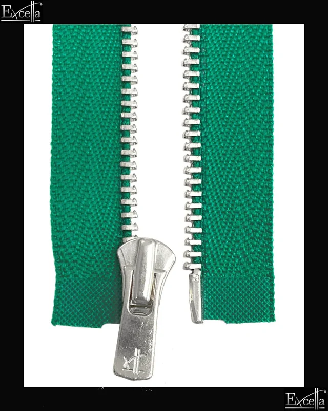 zipperandthread5713290