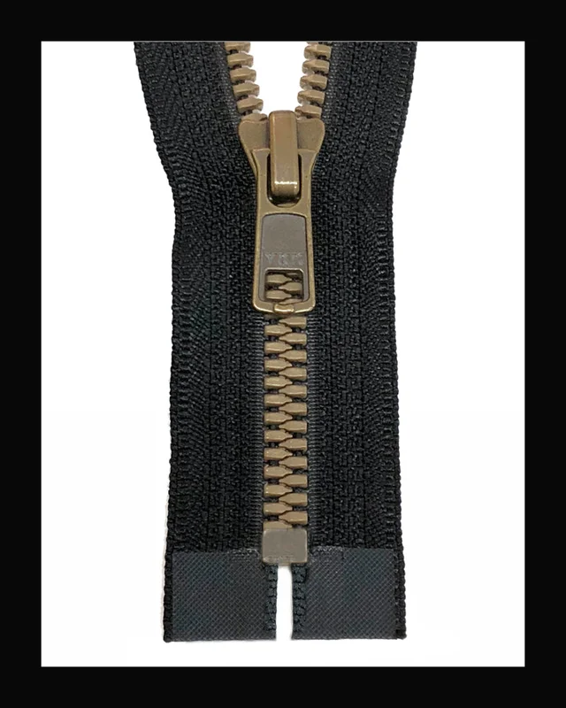 zipperandthread5713640